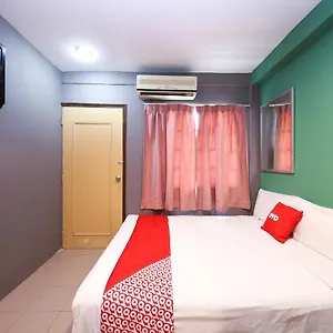 Oyo 89688 Alor Street Hotel